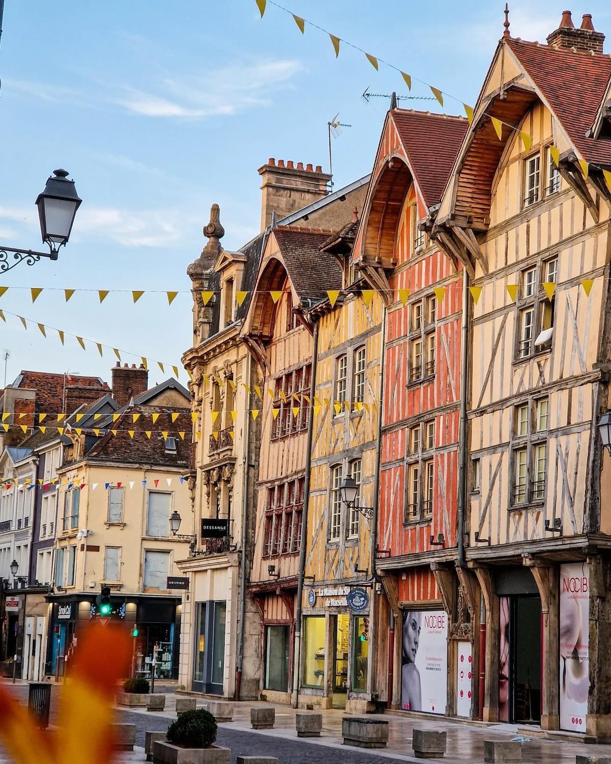 Le Sacre Troyes Apartment Luaran gambar